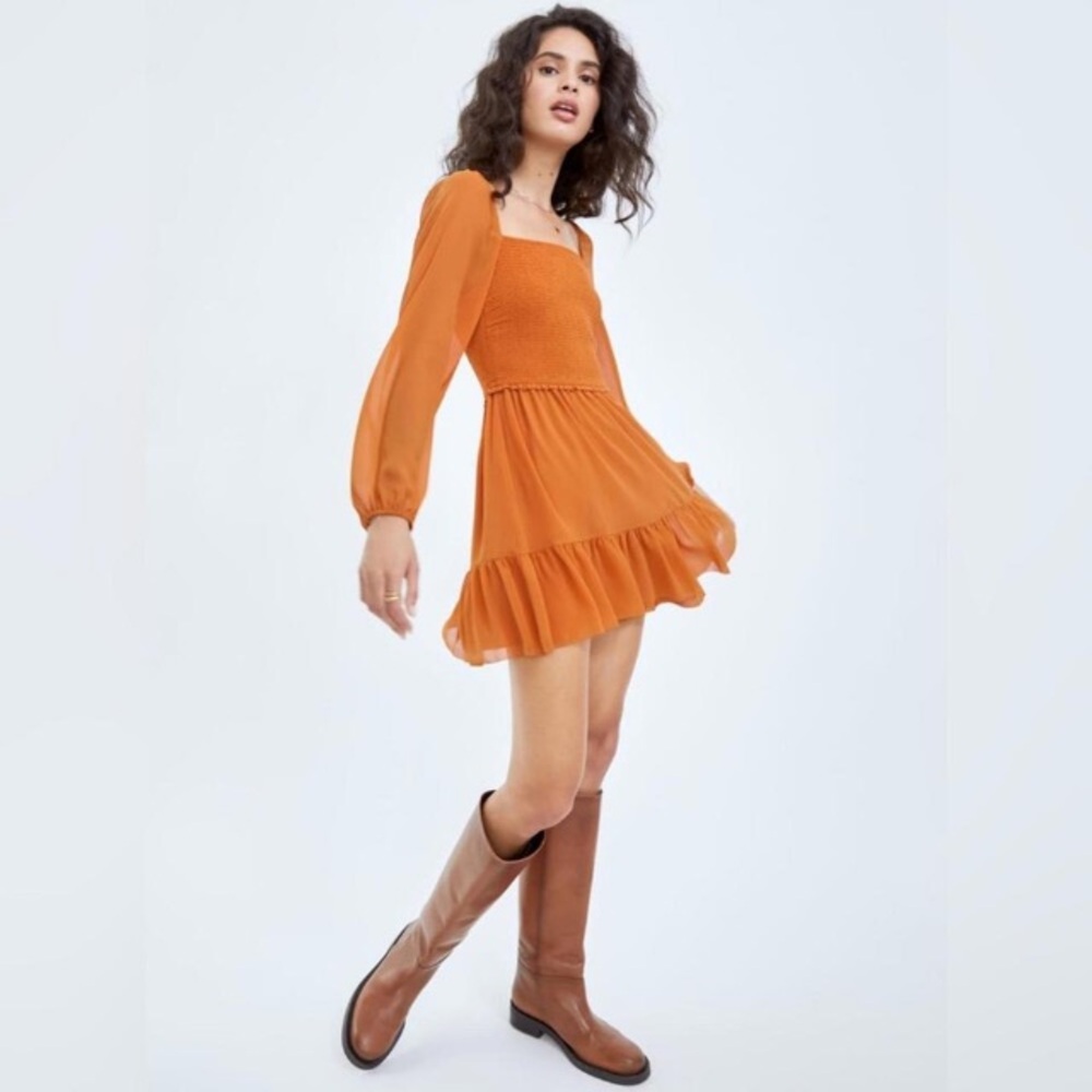 Wilfred / Aritzia tempest Smocked Square-Neck Mini Dress